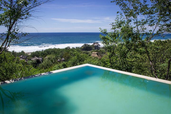 Pool 106 of 125