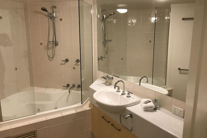 Room 121 of 161