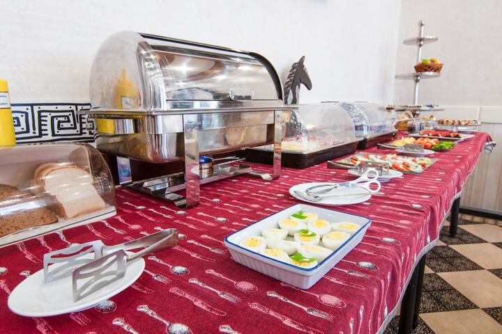 Breakfast/Coffee Service 35 of 45