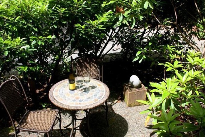 Terrace/Patio 27 of 34