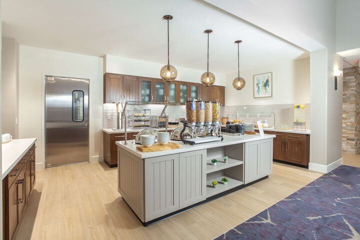 Breakfast area