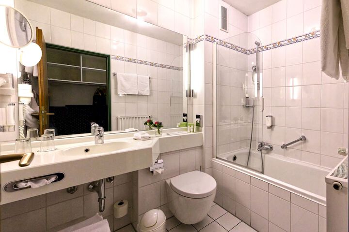 Clean Restrooms