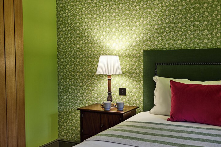 Room 7 of 20