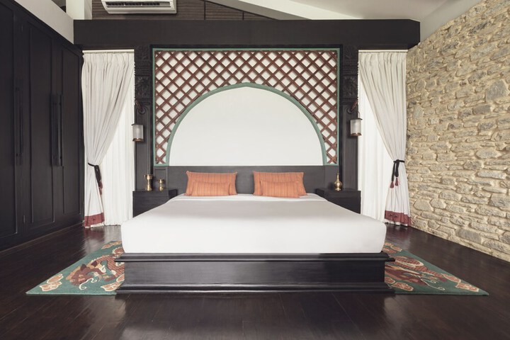 Room 18 of 89