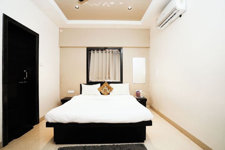 Room 14 of 47