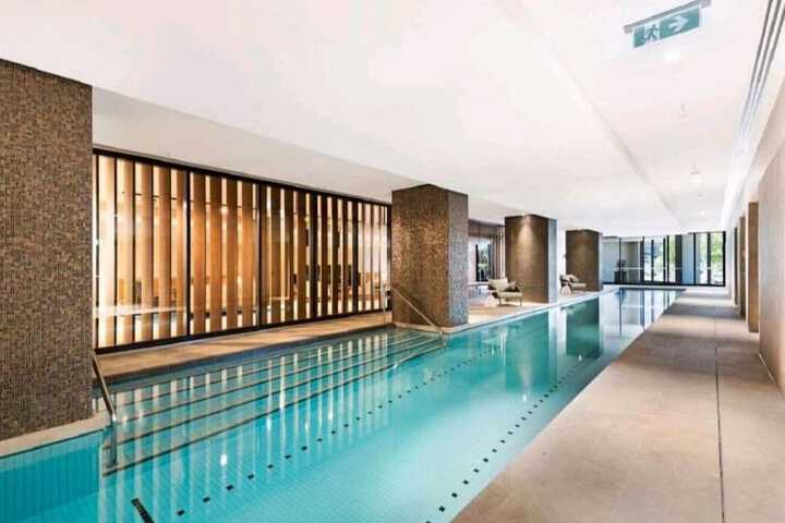 Pool 15 of 30