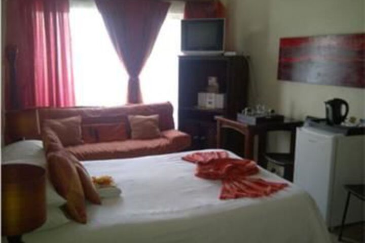 Room 14 of 26