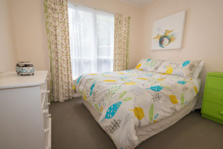 Room 55 of 222