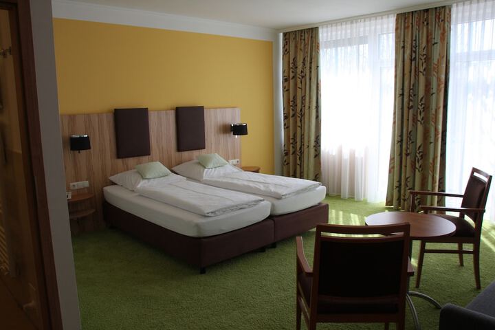 Room 13 of 47