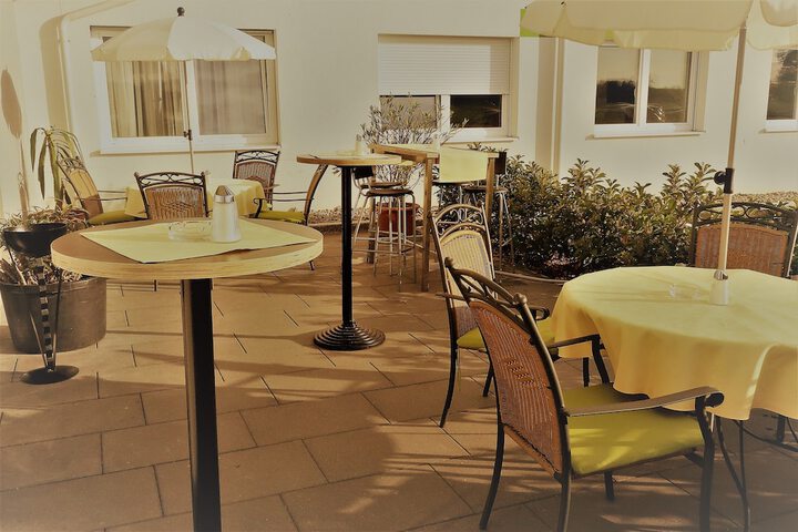 Sundeck 39 of 42