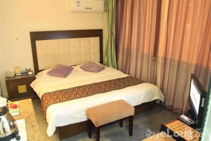 Room 74 of 114