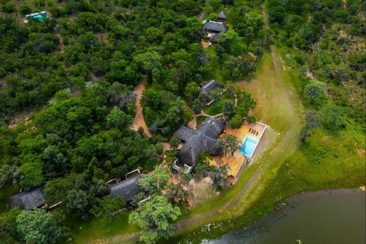 Photo of Ilanga Lodge Welgevonden Game Reserve