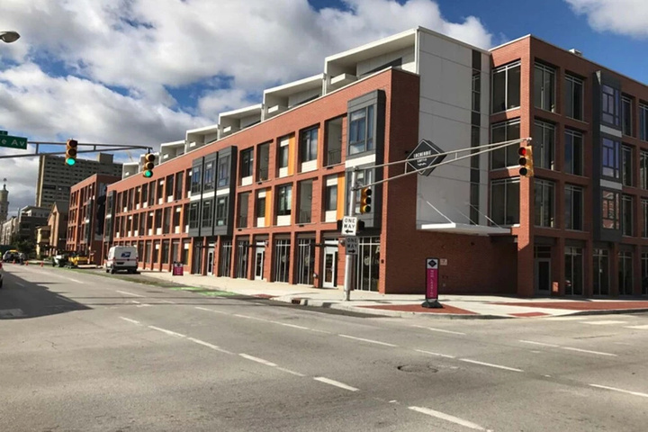 Photo of FRONTDESK District at 6th Des Moines