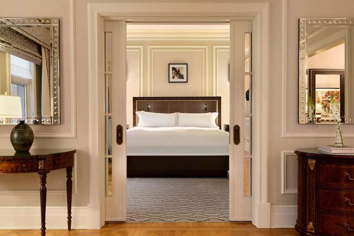 Room 7 of 87