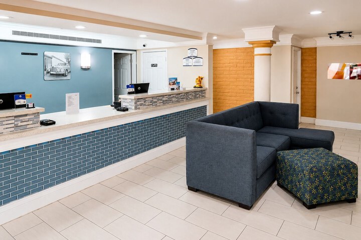 Hotel Interior 2 of 22