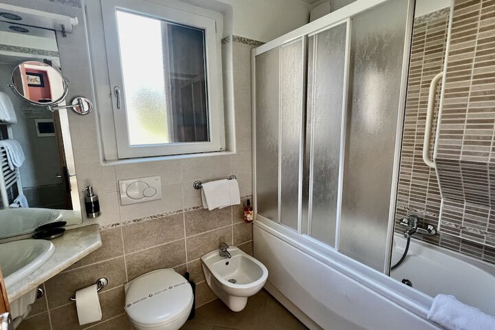 Bath Photo
