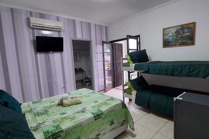 Room 2 of 22