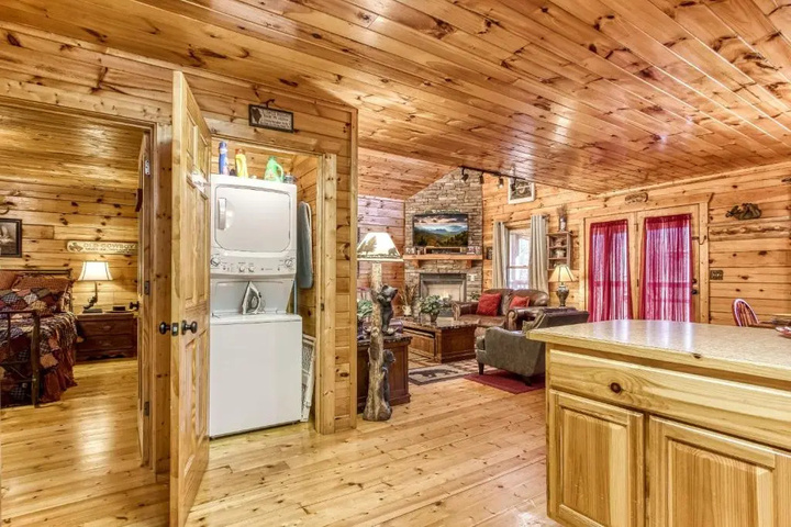 Room 3 of 18