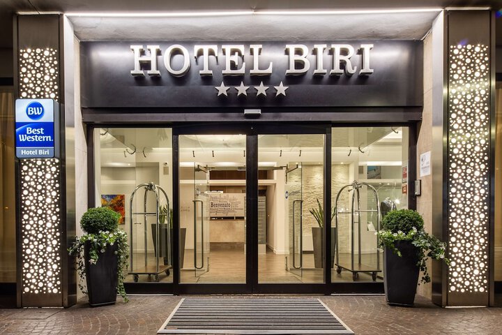 Hotel 97 of 109