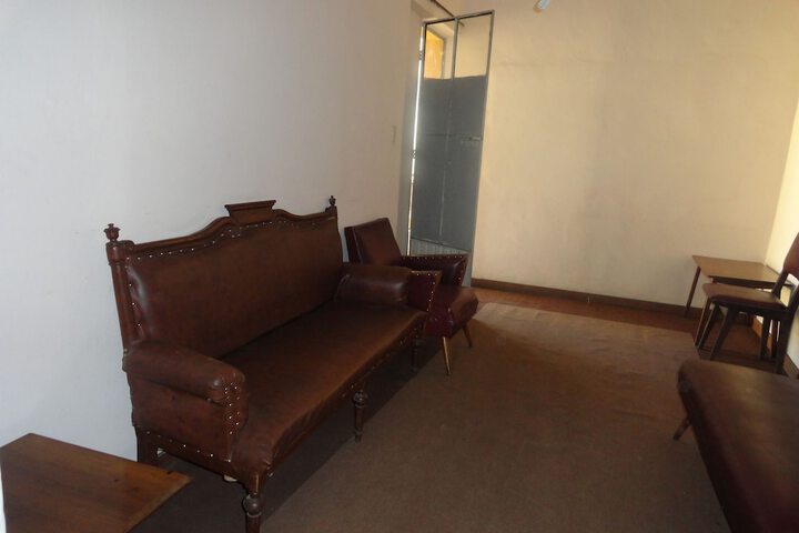 Room 25 of 41