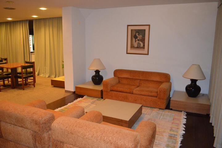 Room 21 of 42