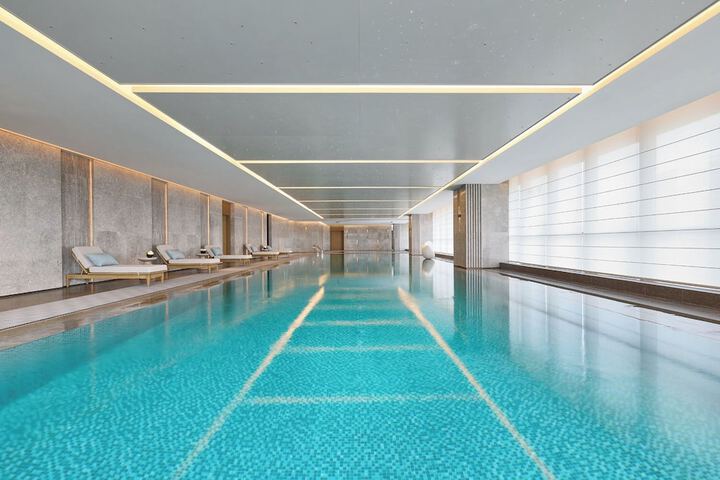 Pool 24 of 44