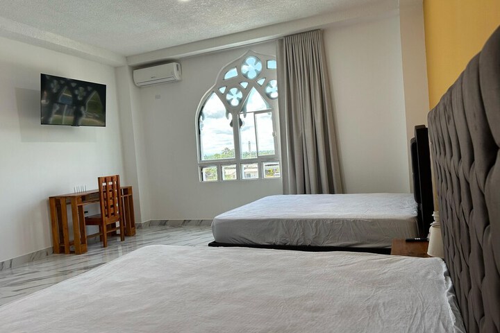 Room 11 of 74