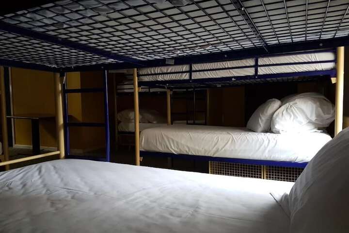 Room 15 of 38