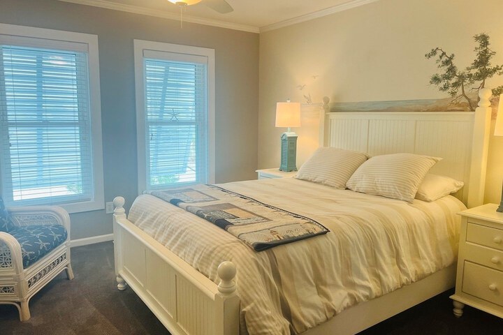 Room 2 of 61