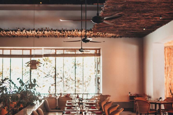 Dining 54 of 89