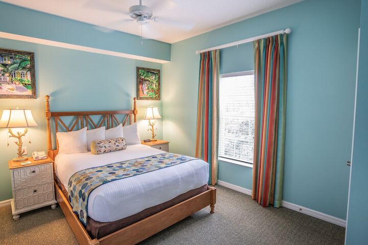 Room 7 of 76