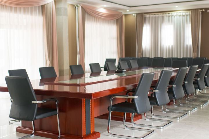 Business Center 137 of 154