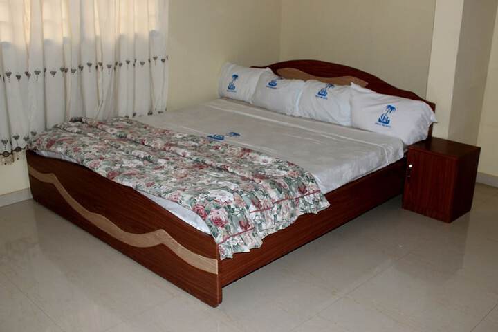 Room 7 of 21