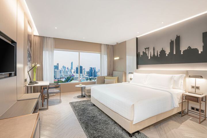 Room 28 of 113