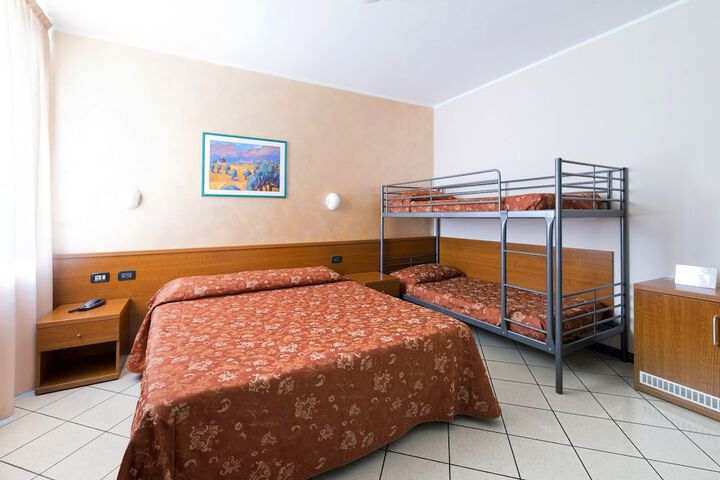 Room 20 of 47