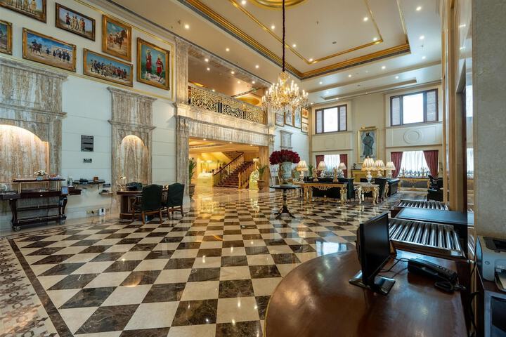 Lobby Photo