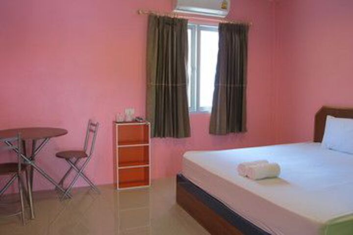 Room 18 of 47