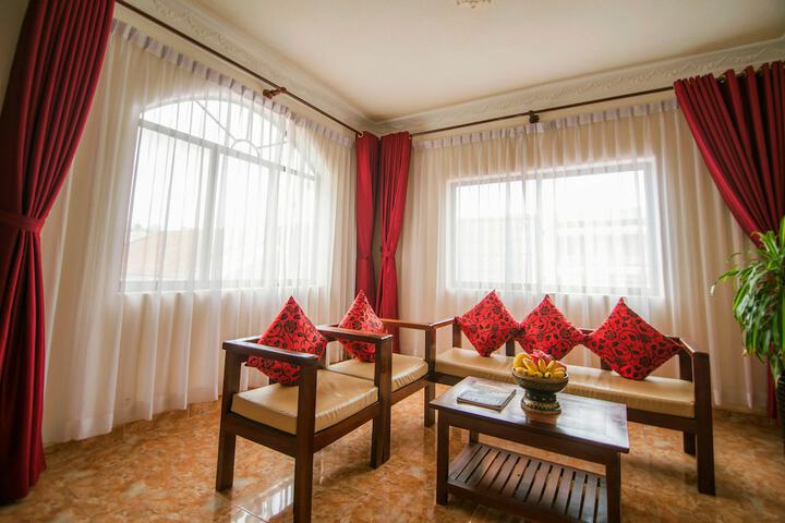Room 14 of 40