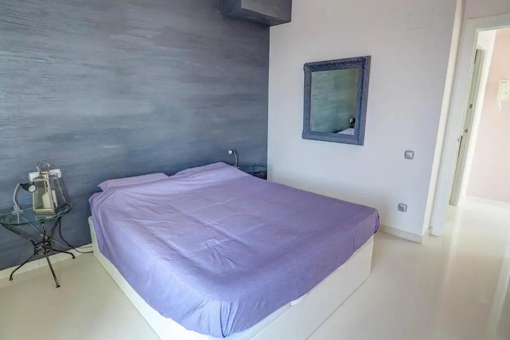 Room 5 of 26