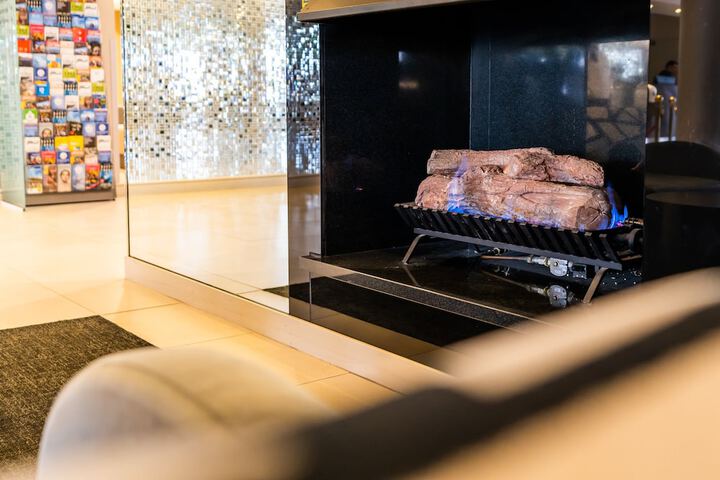 Hotel Interior 2 of 129