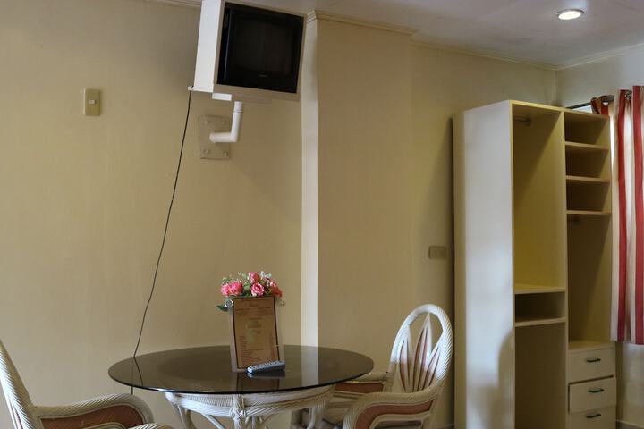 Room amenity