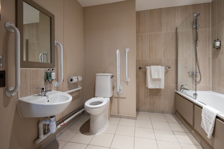 Room 20 of 54