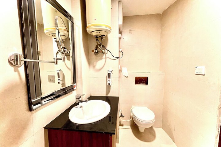 Room 55 of 55