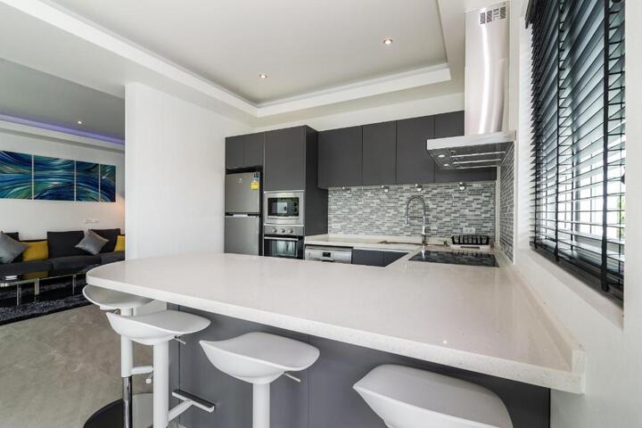 General 12 of 21