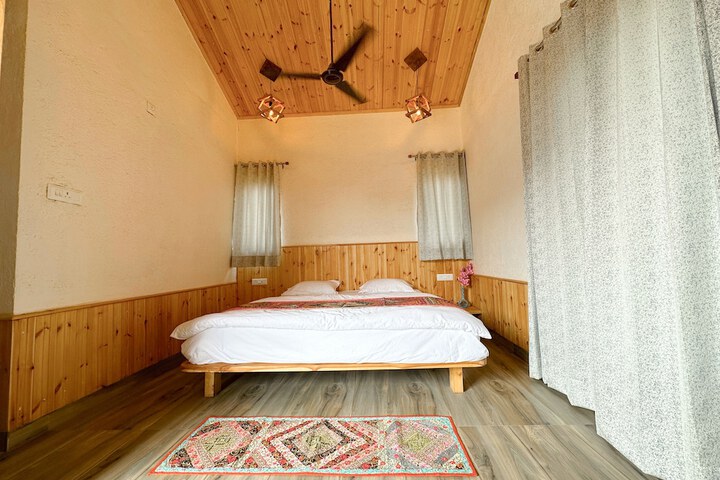 Room 6 of 41