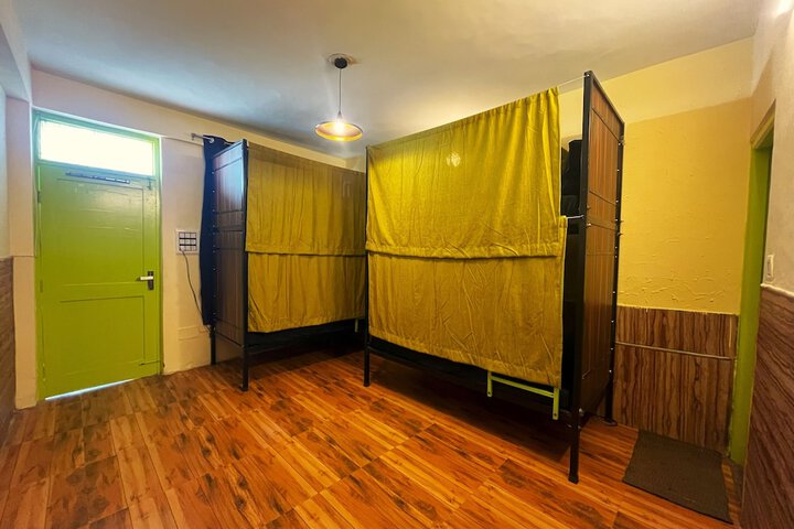 Room 7 of 17