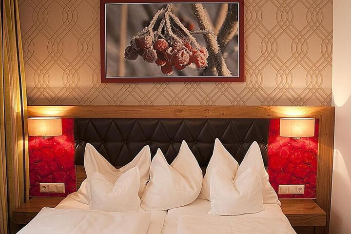 Room 2 of 12