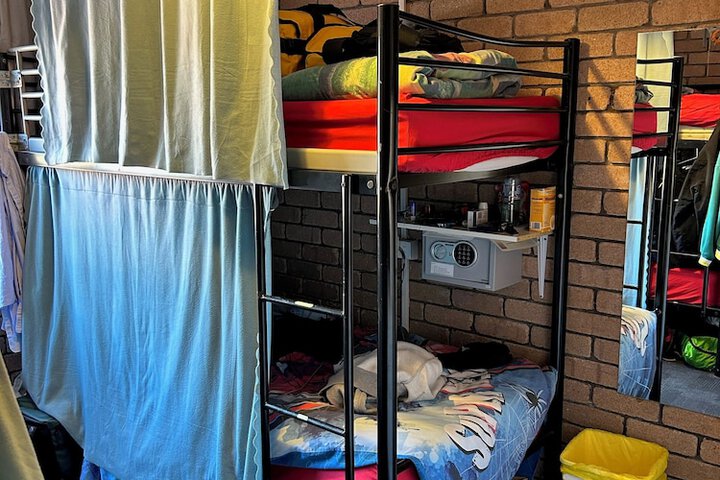 Room 2 of 42