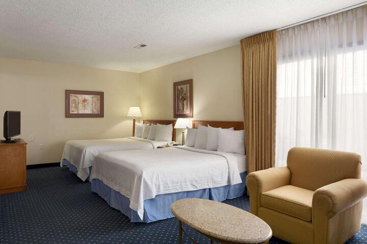 1 King Bed Accessible (1 of 5)