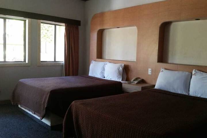 Room 3 of 52